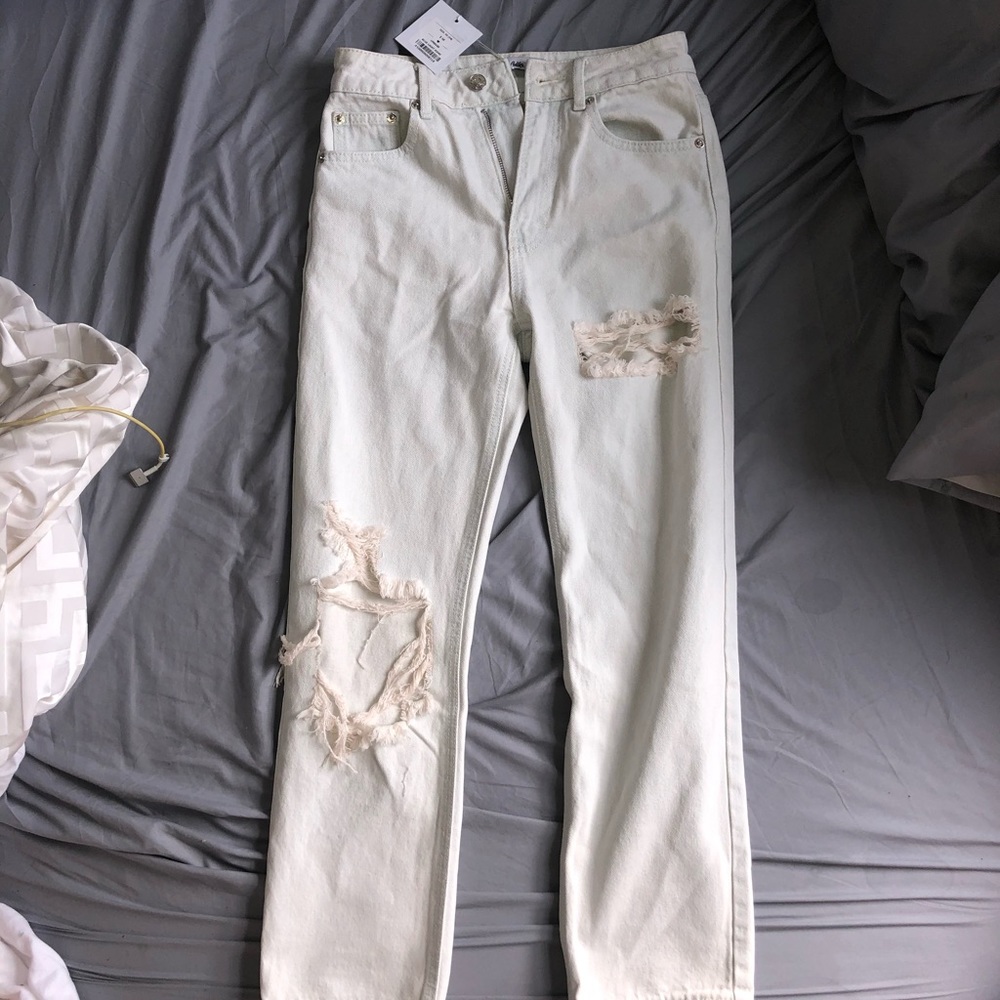 Light wash ripped jeans